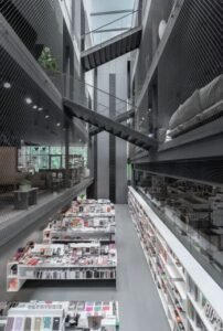 RBC cède son emblématique édifice conçu par Jean Nouvel à Montpellier : une nouvelle ère pour la référence du design 3 découvrez l'incroyable nouvelle : rbc a vendu son bâtiment emblématique situé à montpellier. plongez dans l'histoire de ce lieu unique et explorez les implications de cette transaction sur le paysage immobilier de la ville. un changement majeur qui attire l'attention des investisseurs et des passionnés d'architecture.