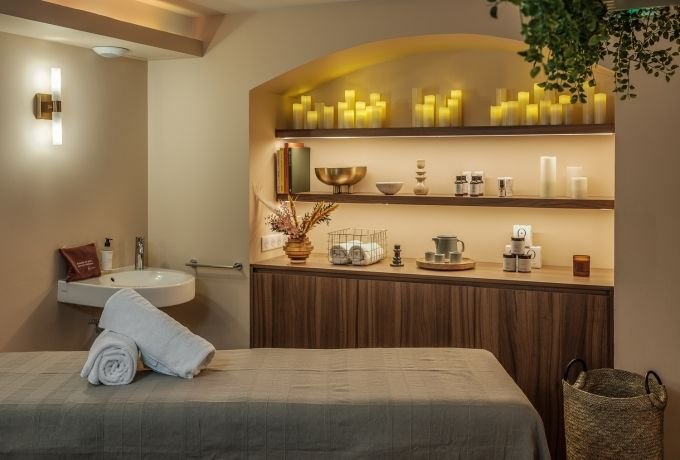 découvrez les meilleurs hôtels romantiques en france pour une escapade inoubliable en couple. offrez-vous un séjour idyllique dans des trésors cachés aux décors enchanteurs, alliant confort, charme et intimité.