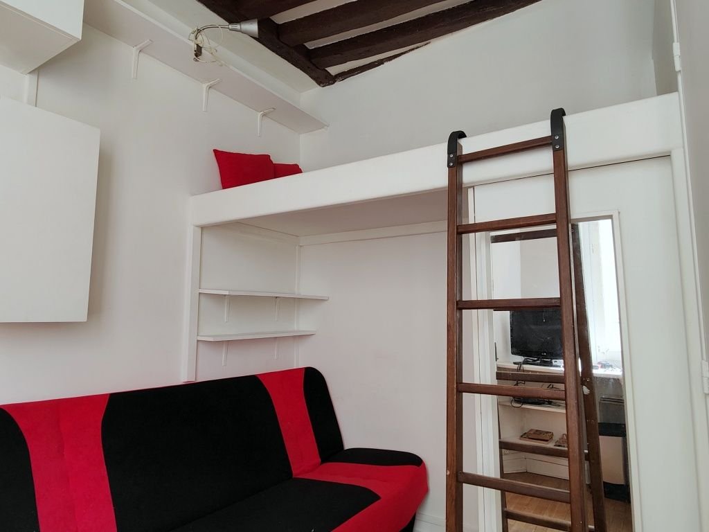 découvrez l'univers fascinant du micro-appartement japonais de 9m², un modèle d'optimisation et de design qui allie fonctionnalité et esthétisme. explorez des solutions d'aménagement novatrices pour vivre harmonieusement dans un espace réduit, tout en préservant le confort et le style.
