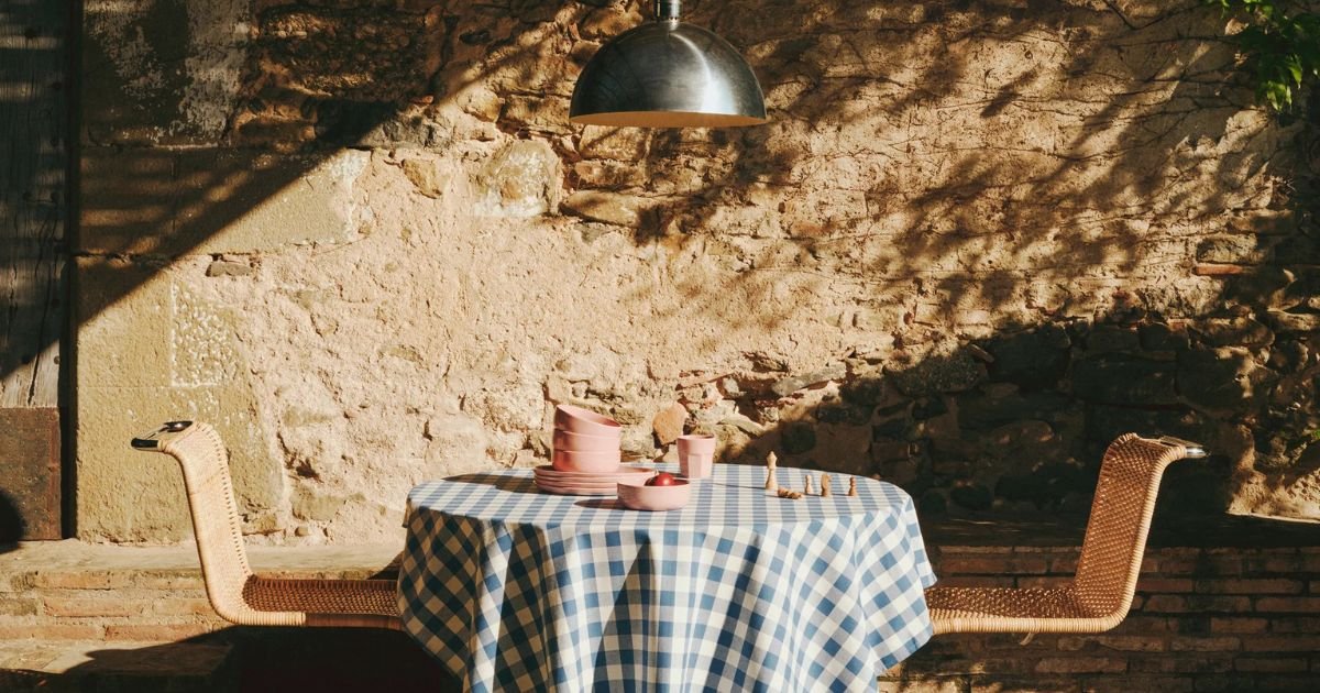 découvrez comment l'offensive décoration intérieure révolutionne votre espace de vie avec des idées novatrices, des tendances audacieuses et des conseils pratiques pour transformer chaque pièce en un véritable havre de paix et de style.