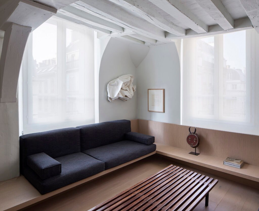 découvrez un appartement designer à saint-germain, alliant élégance, confort et modernité, idéalement situé au cœur de l'un des quartiers les plus prisés de paris. profitez d'un intérieur raffiné et de toutes les commodités pour un séjour inoubliable.