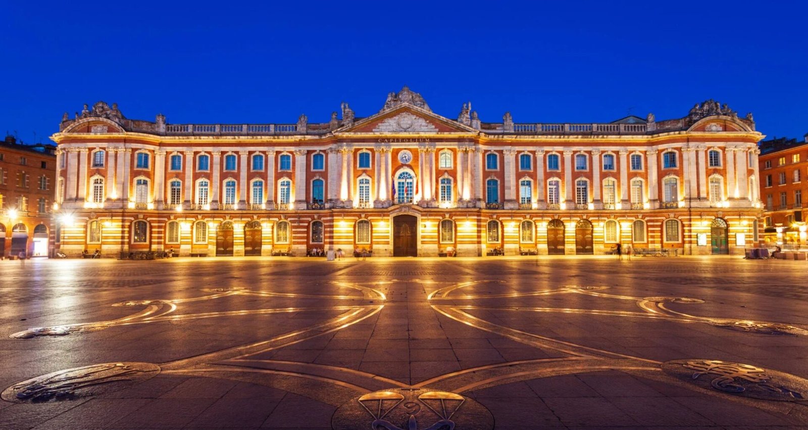 Habiter à Toulouse : prix qui grimpent, mais qualité de vie inégalée 3 Habiter a Toulouse Capitole