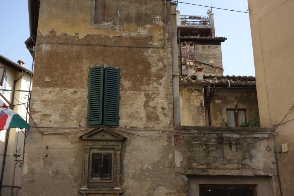 Guide d’enduits décoratifs pour un nouveau look découvrez nos solutions de plâtre décoratif pour sublimer vos murs et plafonds avec élégance et originalité.