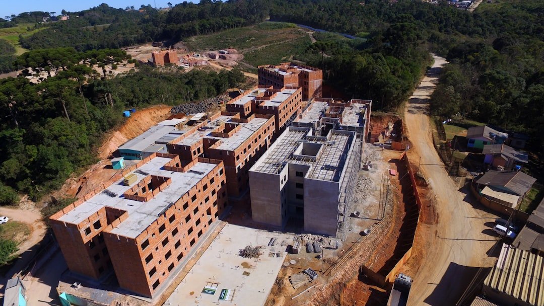 découvrez comment construire votre propre spa diy avec notre guide complet pour un espace de détente personnalisé à la maison.