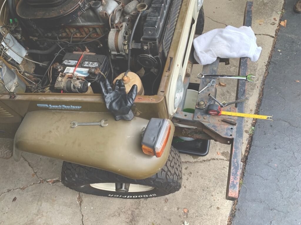 apprenez à régler le carburateur de votre tondeuse à gazon pour un fonctionnement optimal et une meilleure performance de coupe.