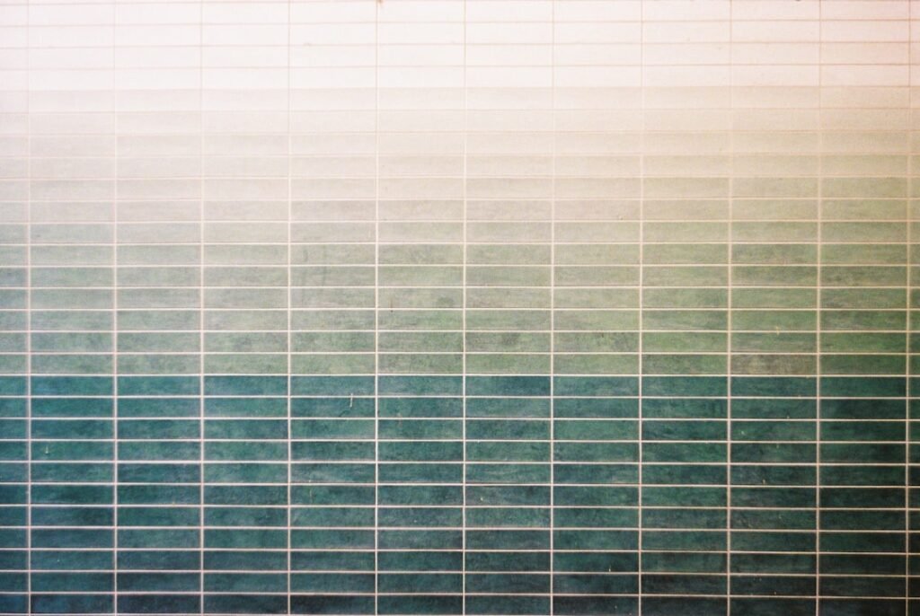 découvrez notre sélection de carreaux métro élégants et modernes, parfaits pour sublimer vos murs de cuisine ou salle de bain avec style et simplicité.