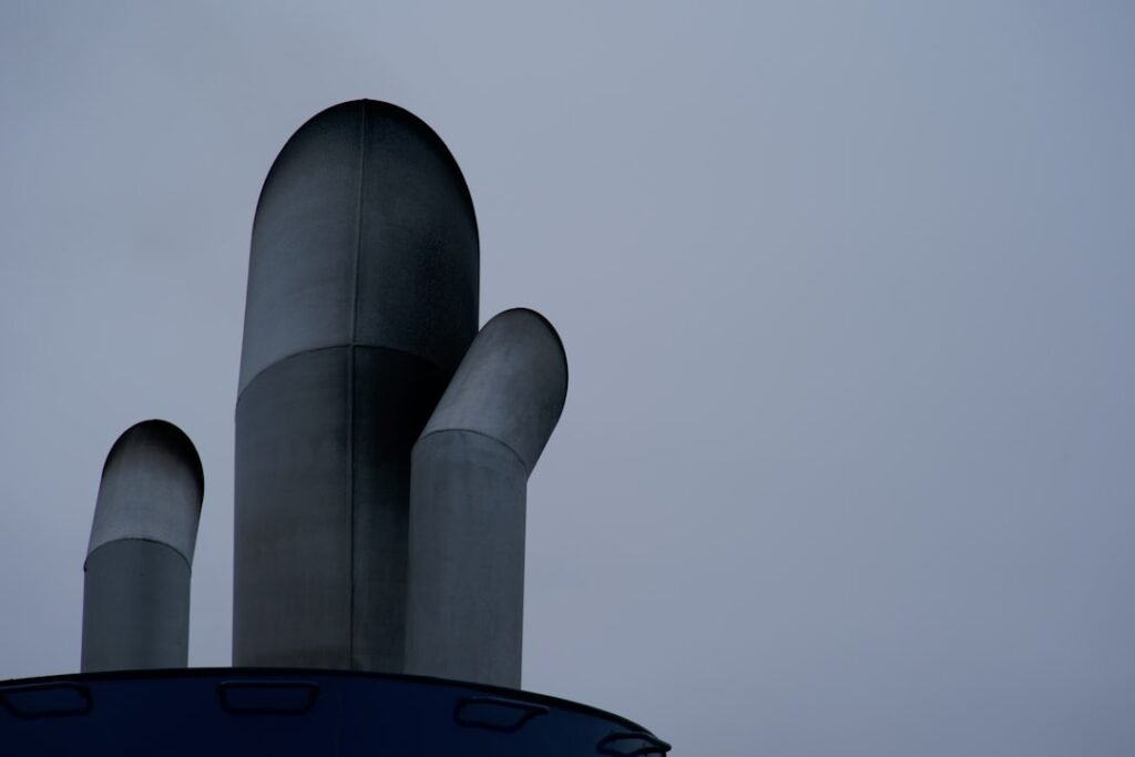 Tuber conduit fumée : guide pratique découvrez notre conduit de fumée performant, idéal pour l'évacuation efficace des fumées et gaz issus de votre cheminée ou poêle.