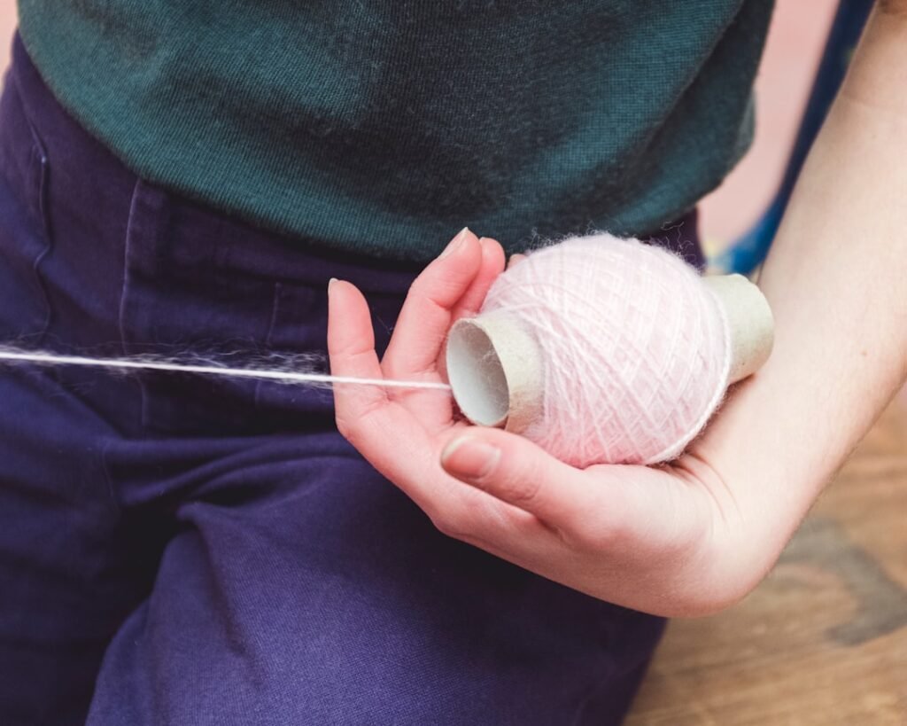 découvrez les techniques de taraudage et de filetage pour réussir vos assemblages mécaniques avec précision et efficacité.