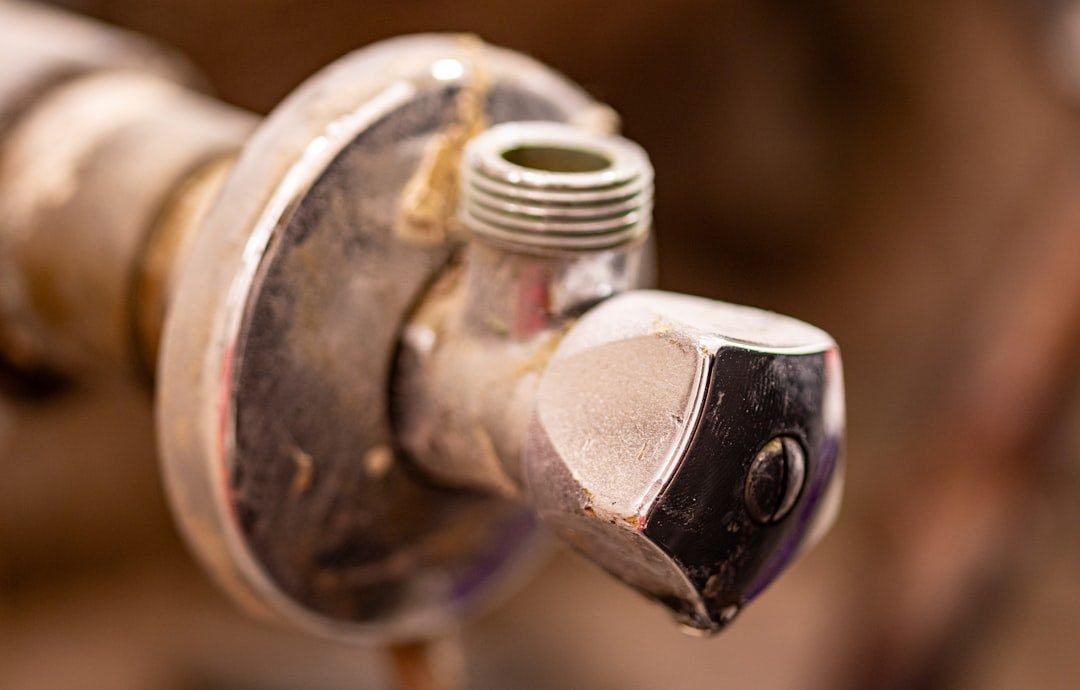 réparation de fuite de radiateur : intervention rapide et efficace pour résoudre vos problèmes de fuite et éviter les dégâts.