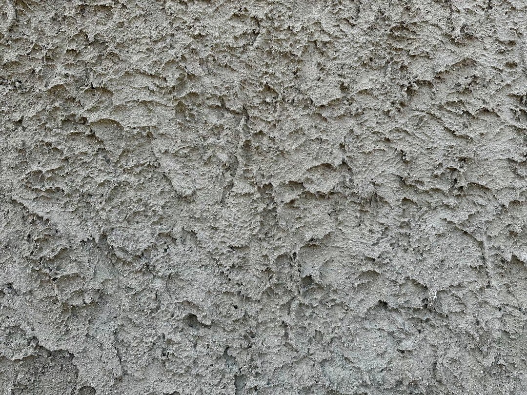service professionnel de nettoyage de stuc pour restaurer la beauté et la propreté de vos murs extérieurs. résultats durables et respectueux des surfaces.