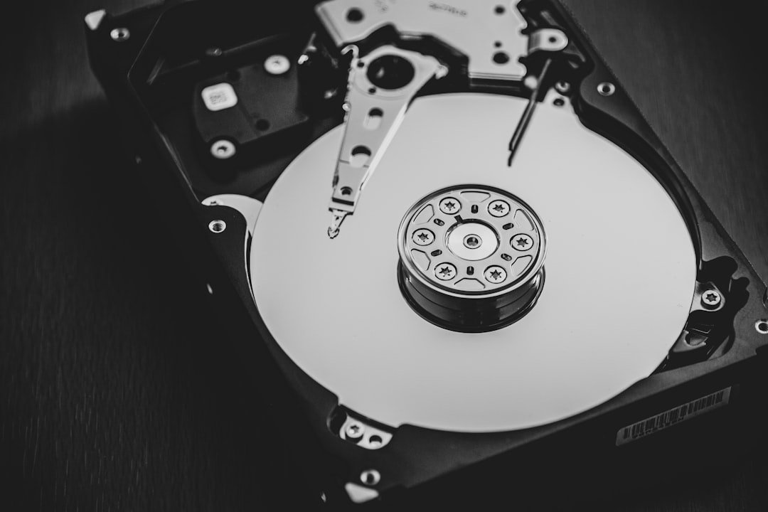 service de récupération de données rapide et fiable pour restaurer vos fichiers perdus sur tous types de supports numériques.