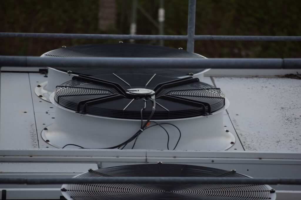 VMC double flux : principes de fonctionnement découvrez la ventilation double flux, une solution efficace pour améliorer la qualité de l'air intérieur tout en réduisant la consommation énergétique de votre habitat.